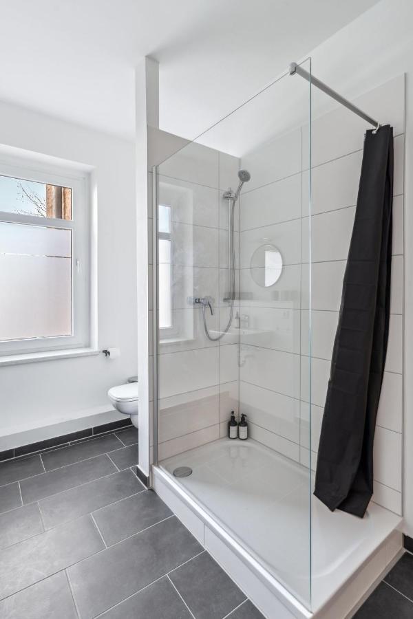 Salihomes/Max Apartment/5Pax/Modern Eingerichtet/Voll Ausgestattet Kueche Markranstädt Dış mekan fotoğraf